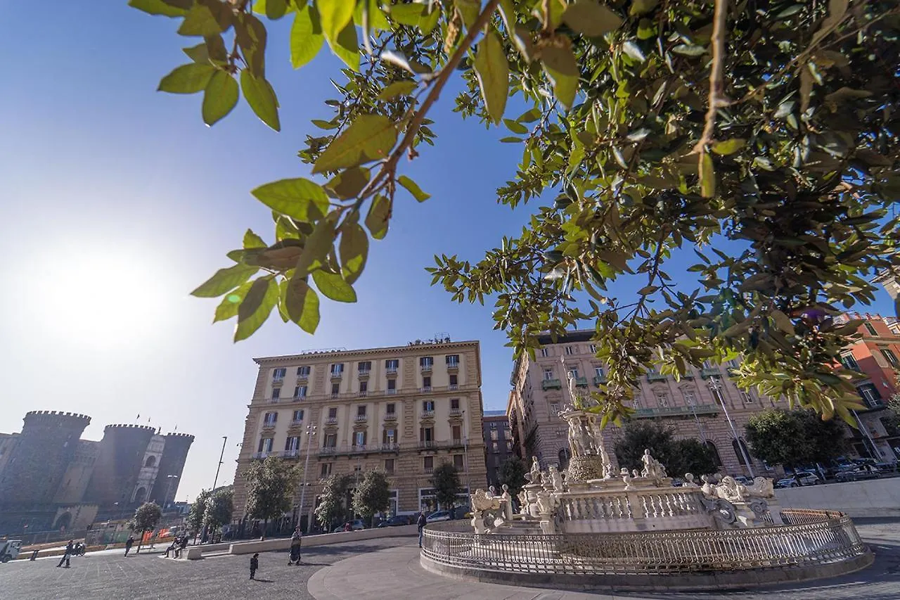 Le 4 Stagioni Dante'S Suites H Napoli Centro, By Clapa Group イタリア