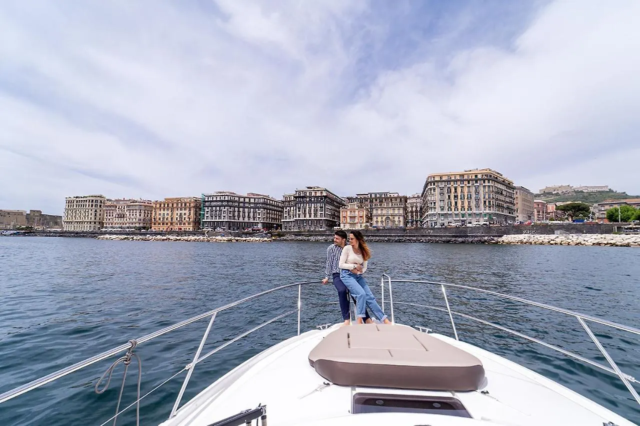 Le 4 Stagioni Dante'S Suites H Napoli Centro, By Clapa Group 2*, Naples