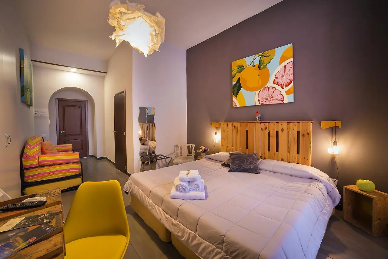 Le 4 Stagioni Dante'S Suites H Napoli Centro, By Clapa Group 2*, Naples Italy