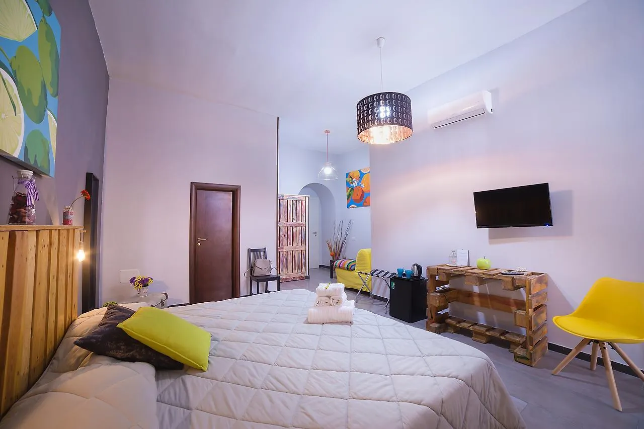 Le 4 Stagioni Dante'S Suites H Napoli Centro, By Clapa Group 2*, Naples